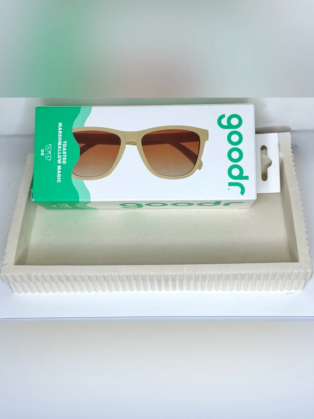 goodr Toasted Marshmallow Magic OG Polarized Sunglasses Beige Orange Gradient